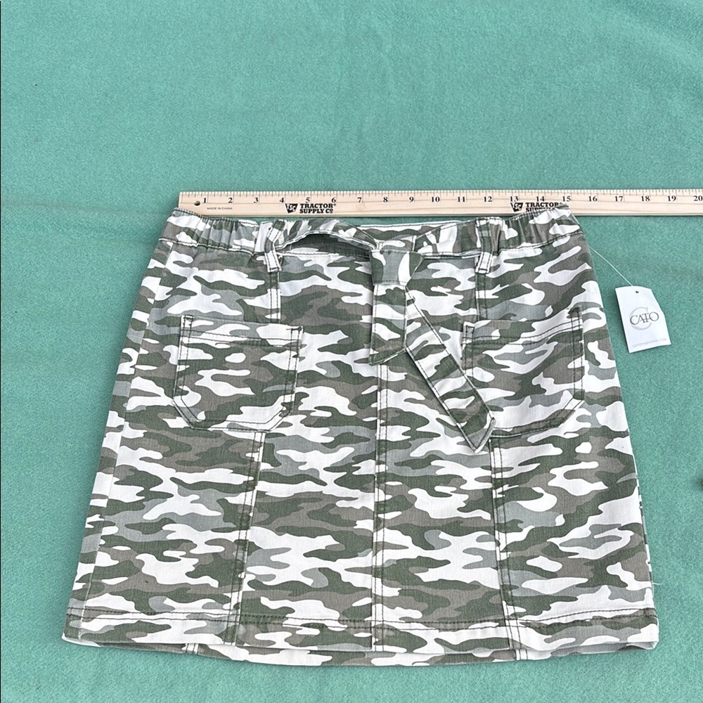 NWT Charlotte Cato Green Camouflage Camo Pencil Skirt Elastic Tie Waist 18 Girls